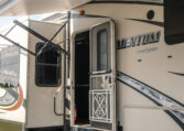 2014 GRAND DESIGN MOMENTUM 385TH exterior entrance