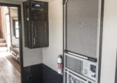 2014 GRAND DESIGN MOMENTUM 385TH interior garage