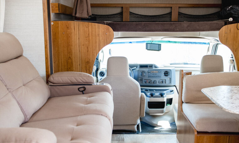 Jayco Redhawk 31xl interior living