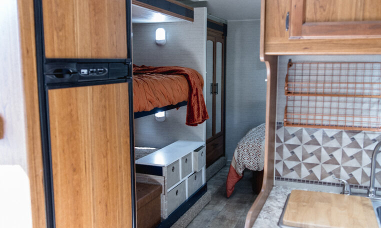 Jayco Redhawk 31xl interior hallway