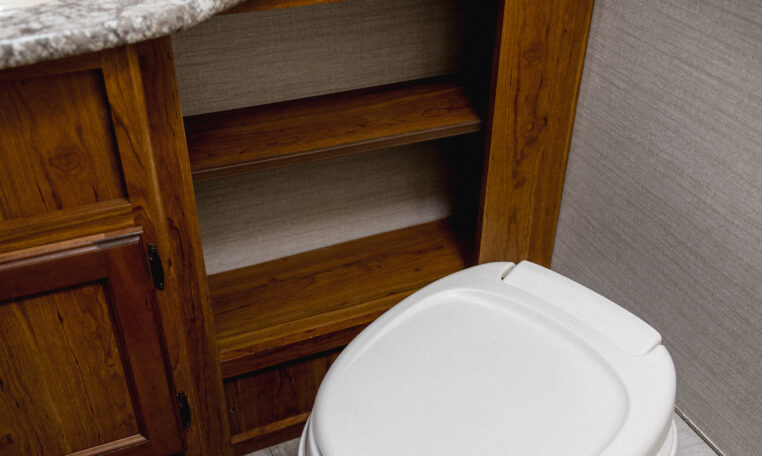 Jayco Redhawk 31xl interior bathroom