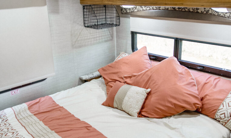 Jayco Redhawk 31xl interior bedroom
