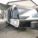 2025 CROSSROADS ZINGER 252BH exterior front passenger