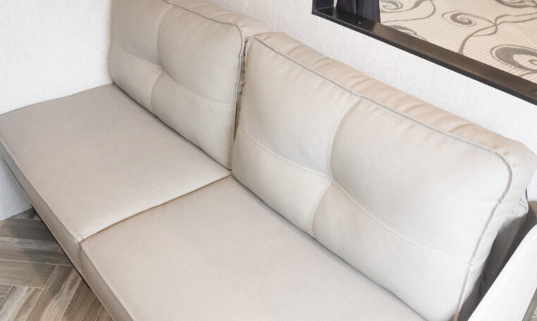 2025 CROSSROADS ZINGER 252BH interior jack knife sofa