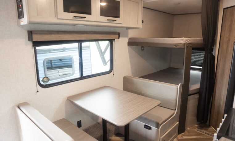 2025 CROSSROADS ZINGER 252BH interior dining banquette