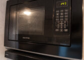 2025 CROSSROADS ZINGER 252BH interior kitchen