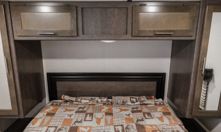2018 CrossRoads Sunset Trail SS210FK interior bedroom